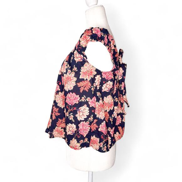 Old Navy Floral Print Tie-Back Short Sleeve Swing Top Small - Picture 3 of 8